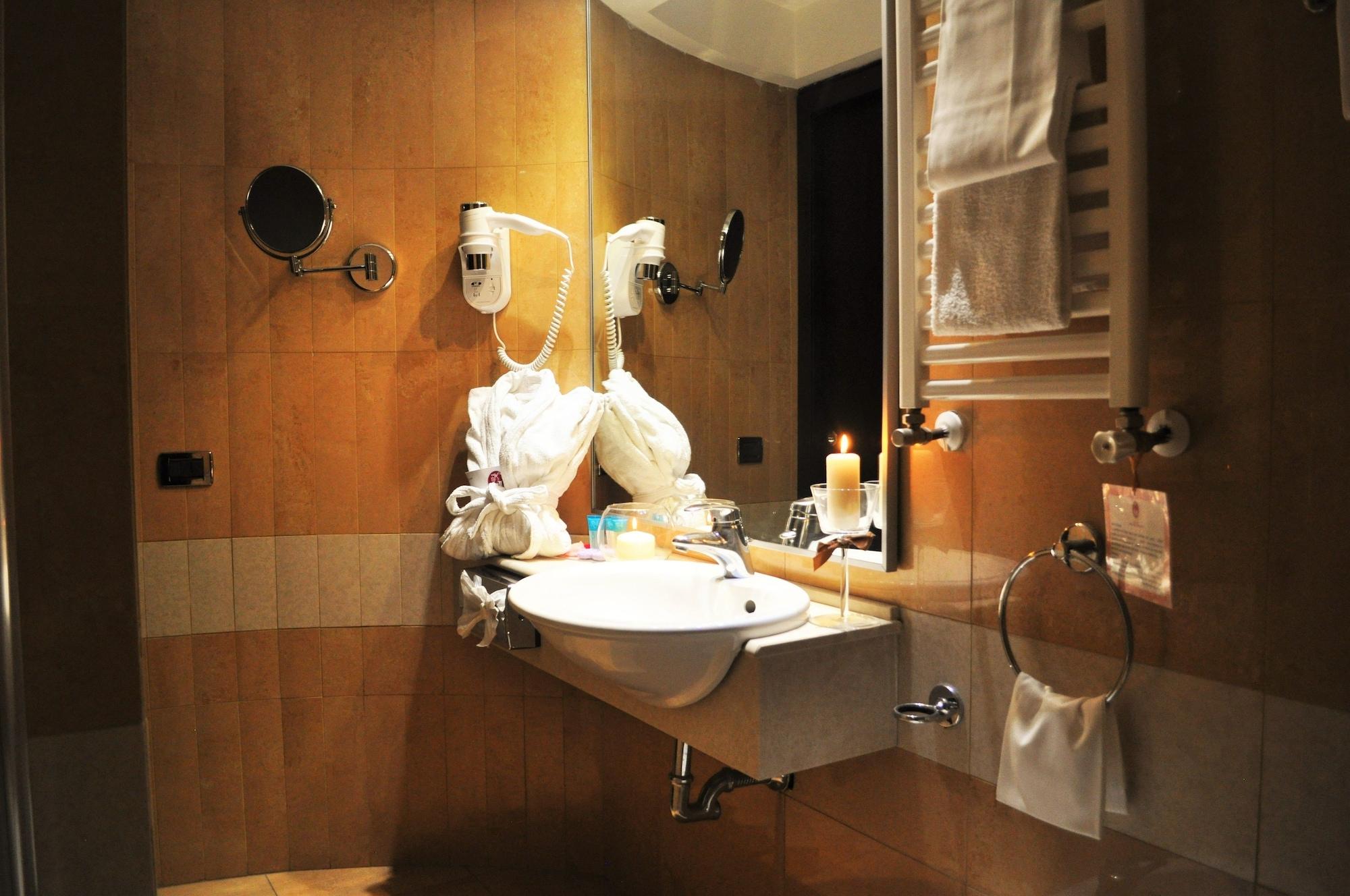 Hotel Imperatori Roma Ngoại thất bức ảnh