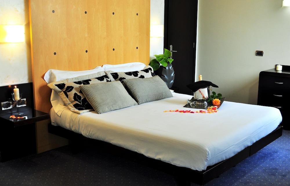 Hotel Imperatori Roma Ngoại thất bức ảnh