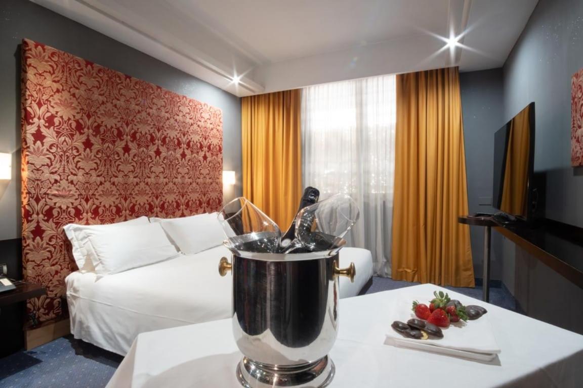 Hotel Imperatori Roma Ngoại thất bức ảnh