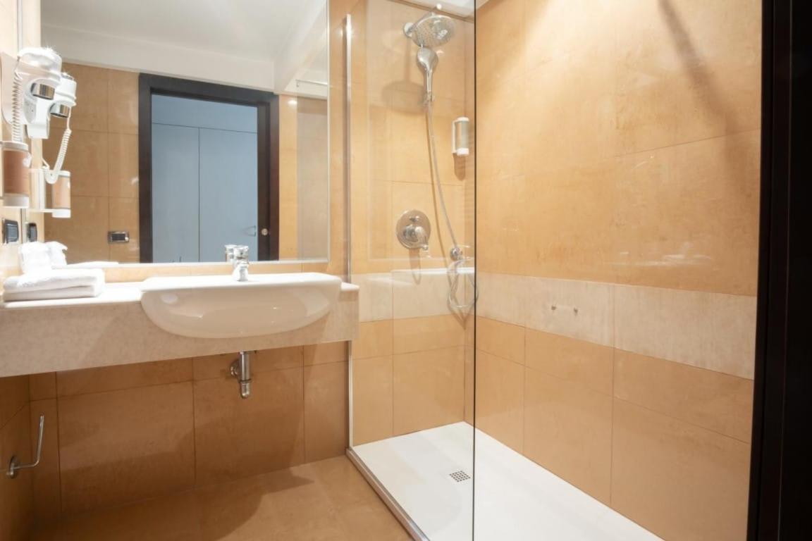 Hotel Imperatori Roma Ngoại thất bức ảnh
