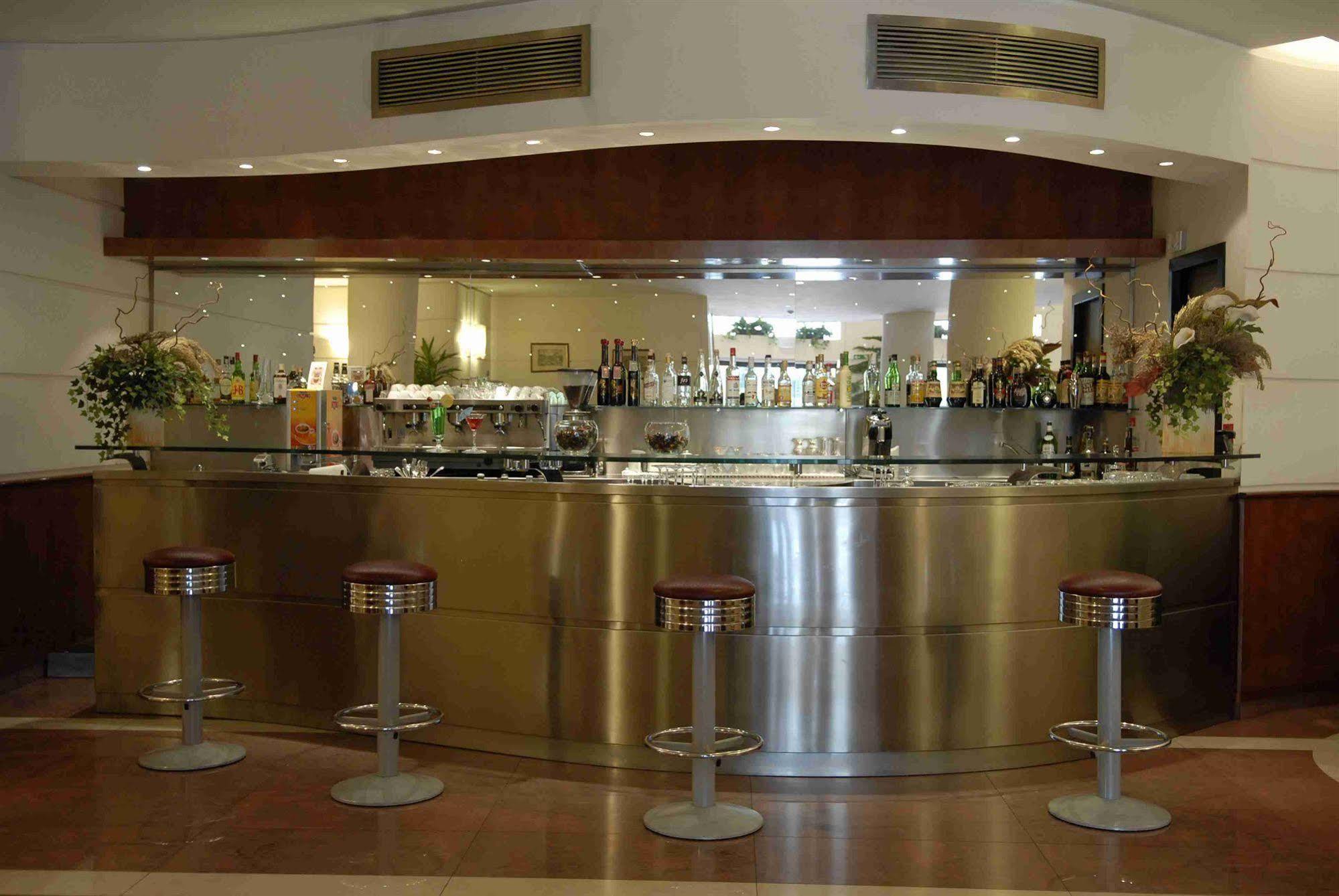 Hotel Imperatori Roma Ngoại thất bức ảnh
